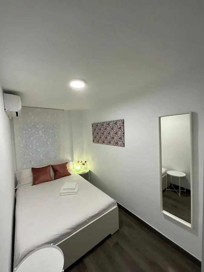 Heroe Apartamento Malaga 0*,  Spain